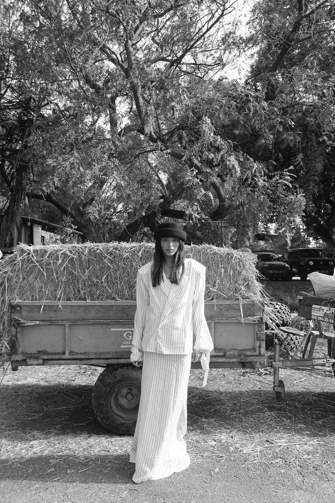 img_1670_optimized.jpg_682x1024